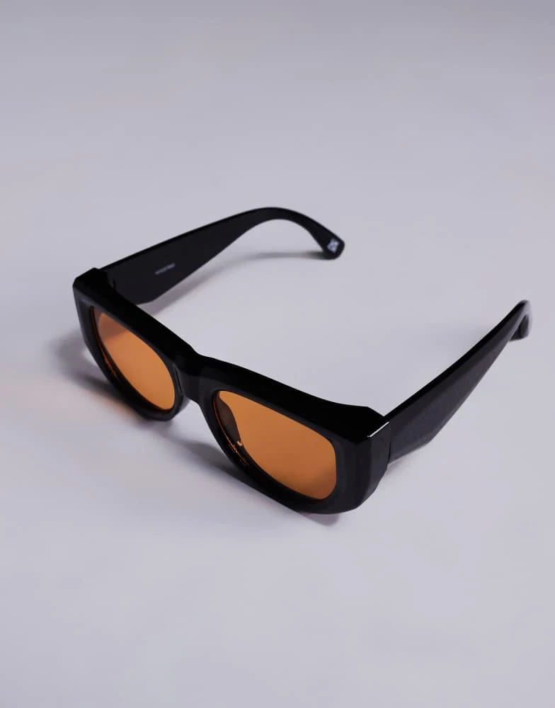 商品ASOS|ASOS DESIGN aviator sunglasses in black with amber lens - BLACK,价格¥125,第2张图片详细描述