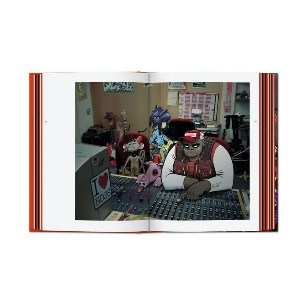 商品Barnes & Noble|Jamie Hewlett. 40Th Ed. by Jamie Hewlett,价格¥224,第4张图片详细描述