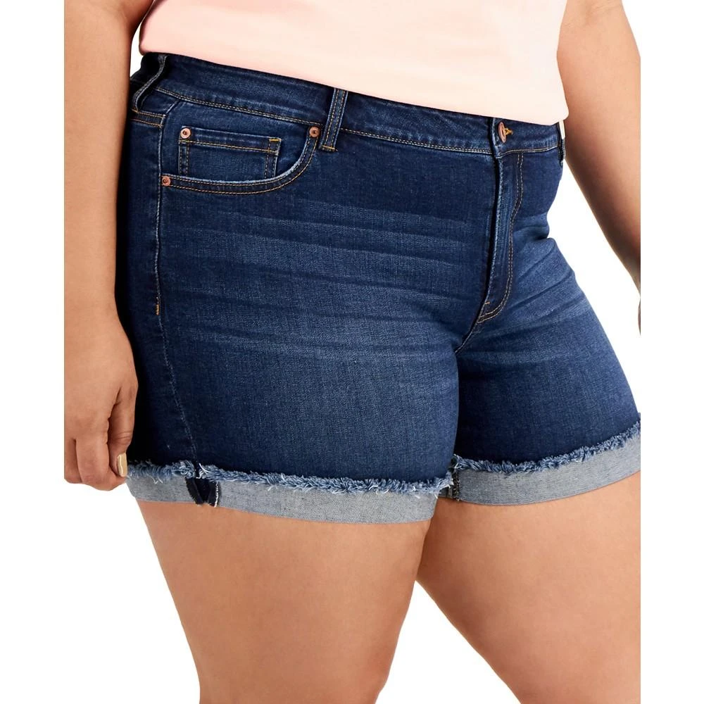 商品Celebrity Pink|Trendy Plus Size Cuffed Denim Shorts,价格¥117,第4张图片详细描述