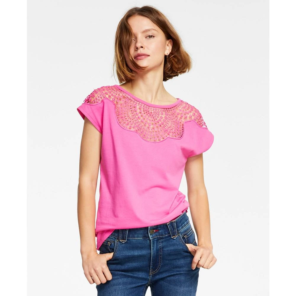 商品Tommy Hilfiger|Women's Lace-Trimmed T-Shirt,价格¥150,第1张图片