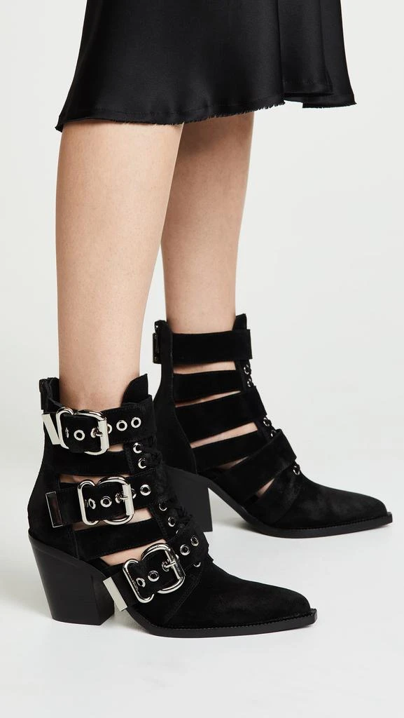 商品Jeffrey Campbell|Jeffrey Campbell Caceres Buckle Booties,价格¥395,第3张图片详细描述