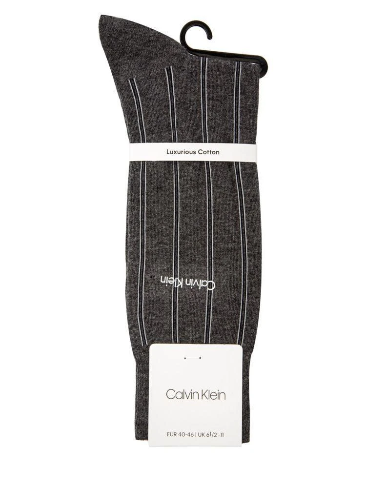 商品Calvin Klein|Chalk Stripe Crew Socks,价格¥26,第3张图片详细描述