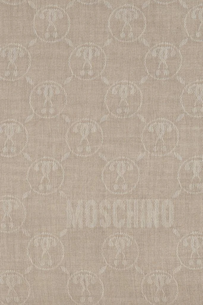 商品Moschino|Moschino Logo Embroidered Fringed Scarf,价格¥543,第2张图片详细描述