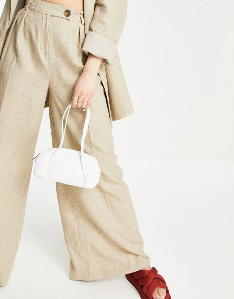 商品ASOS|ASOS DESIGN bowler shoulder bag in white,价格¥133,第2张图片详细描述