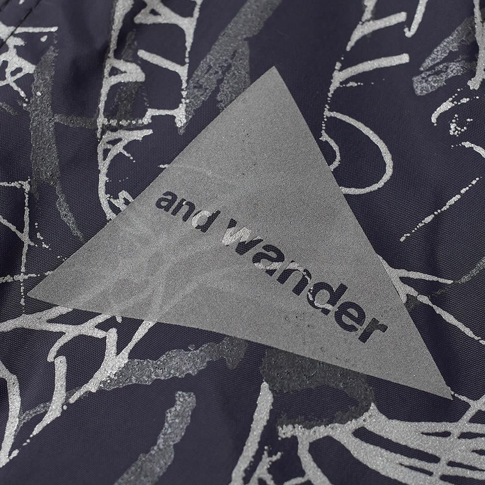 and wander Reflective Printed Rain Jacket商品第3张图片规格展示