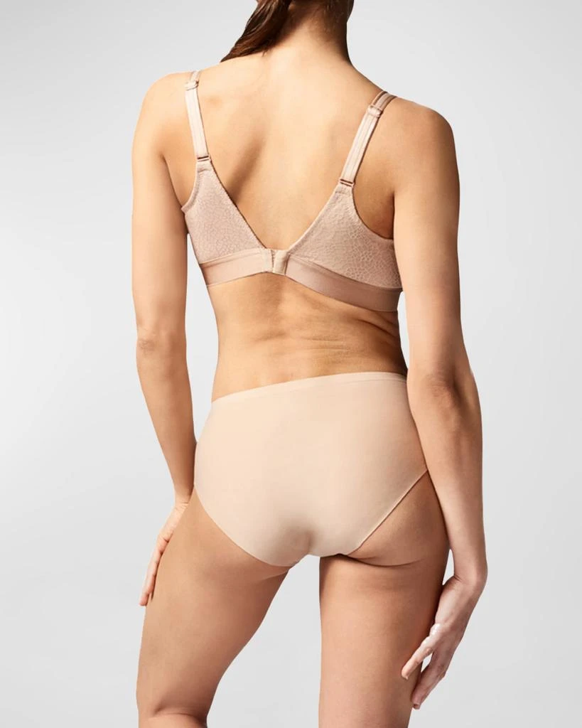 商品Chantelle|C Magnifique Full-Cup Wireless Bra,价格¥578,第4张图片详细描述