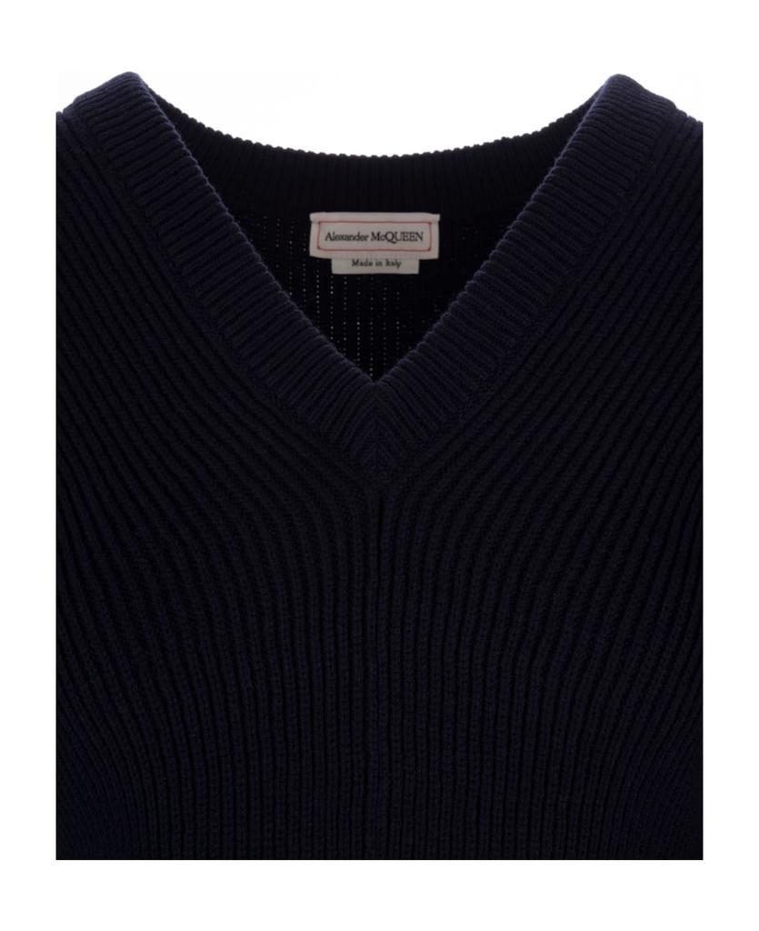 商品Alexander McQueen|Woman Navy Blue Sweater With Asymmetrical Hem,价格¥6837,第5张图片详细描述