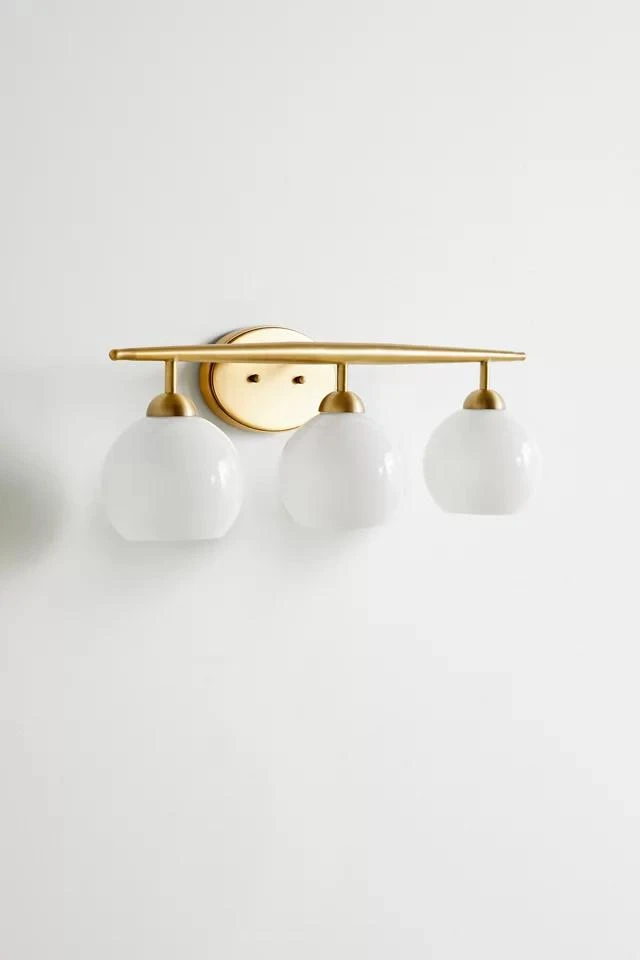 商品Urban Outfitters|Reese Tri-Globe Sconce,价格¥1410,第4张图片详细描述