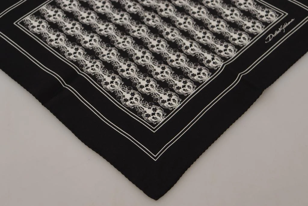 商品Dolce & Gabbana|Dolce & Gabbana Black Printed Square Handkerchief Scarf,价格¥533,第3张图片详细描述