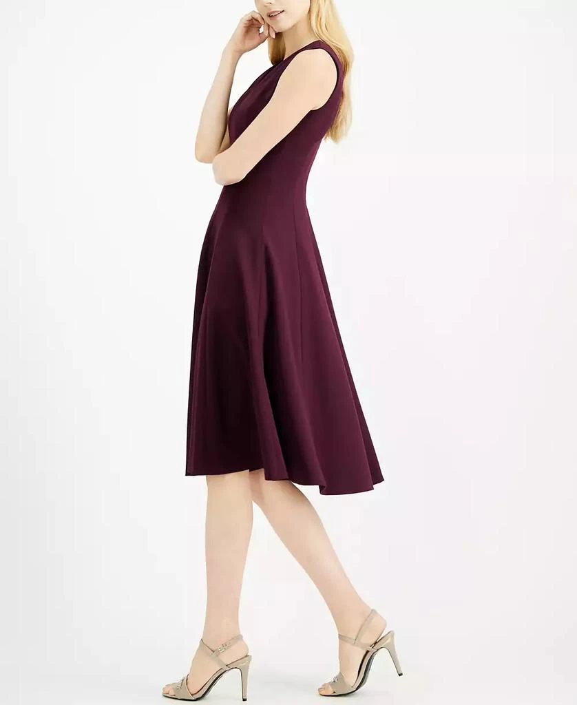 商品Calvin Klein|V-Neck Midi Dress,价格¥760,第3张图片详细描述