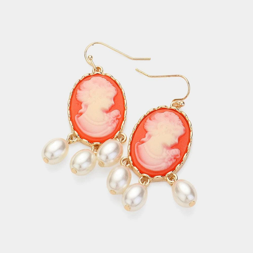 商品FASHNZFAB|Triple Pearl Embellished Cameo Dangle Earrings - Coral,价格¥200,第1张图片详细描述