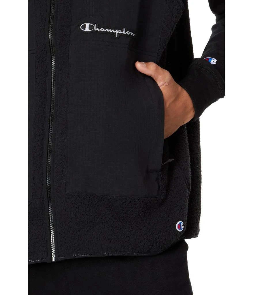 商品CHAMPION|Cozy Shearling Vest,价格¥240,第3张图片详细描述