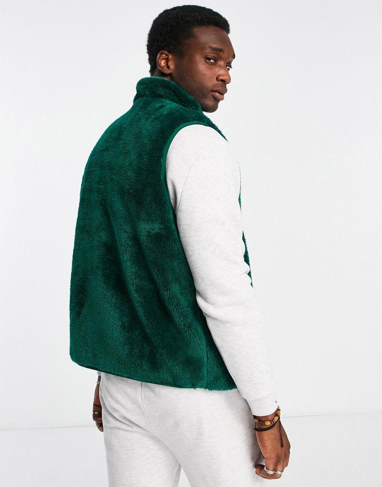 adidas Originals Essentials+ fluffy full zip gilet in dark green商品第2张图片规格展示