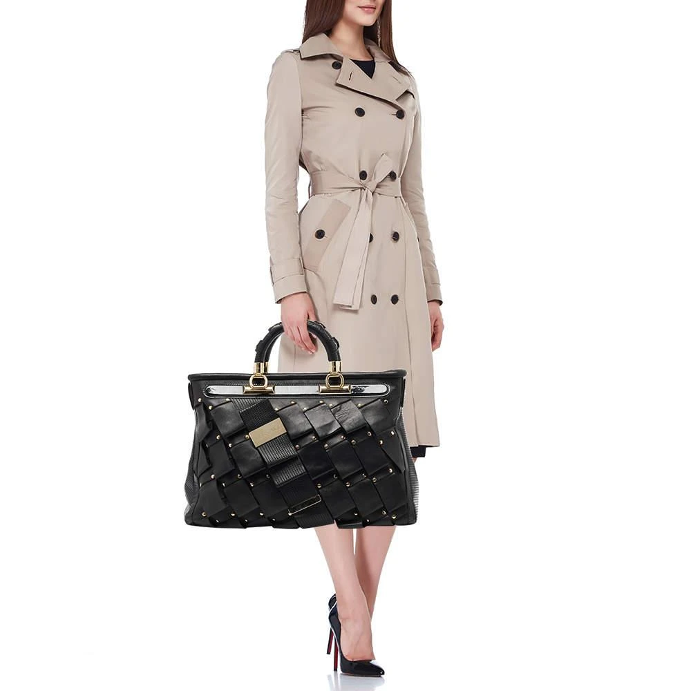 商品[二手商品] Versace|Versace Black Patent And Leather Vanitas Shopping Tote,价格¥5032,第2张图片详细描述
