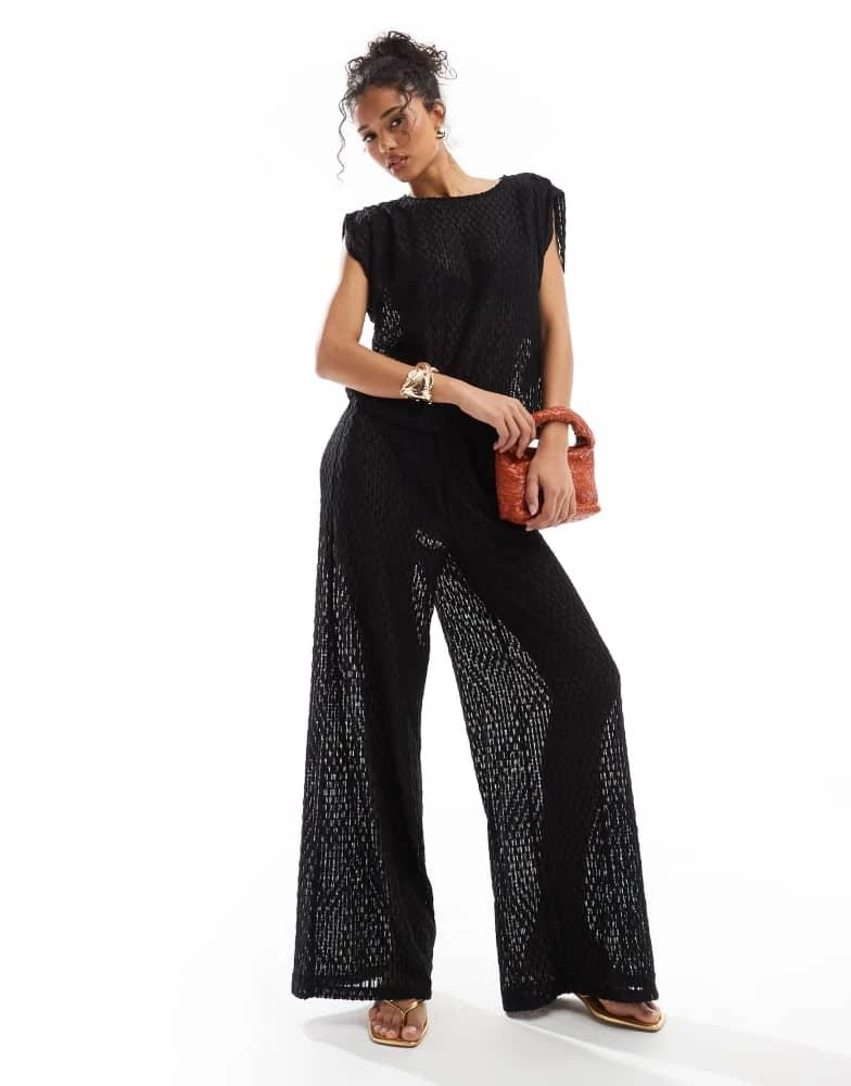 商品VERO MODA|Vero Moda pull on sheer textured top co-ord in black,价格¥120,第2张图片详细描述