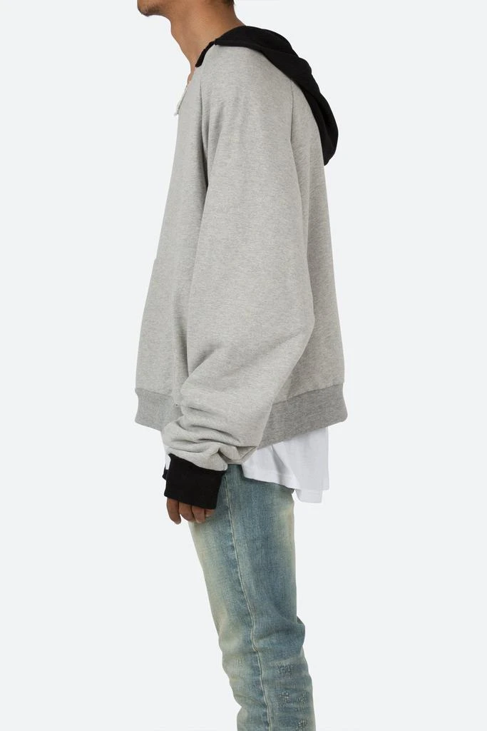 商品MNML|Cut Neck Hoodie - Grey,价格¥211,第3张图片详细描述