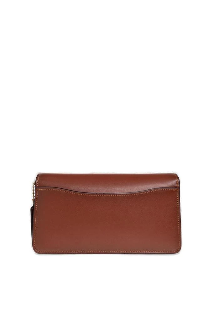 商品Coach|Coach Tabby Logo Plaque Clutch,价格¥1869,第2张图片详细描述