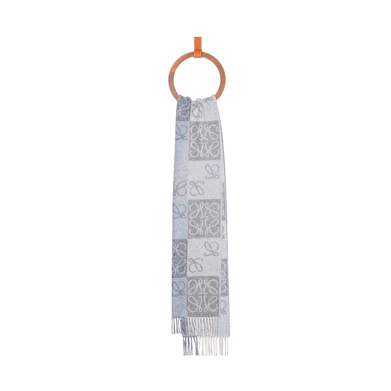 商品Loewe|罗意威23新款 男女通用羊毛羊绒格纹图双面围巾（两色可选）,价格¥3130,第1张图片