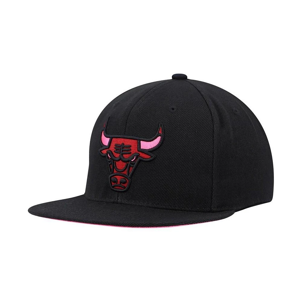 商品Mitchell and Ness|Men's Black Chicago Bulls Highlighter Team Pop Snapback Hat,价格¥240,第1张图片