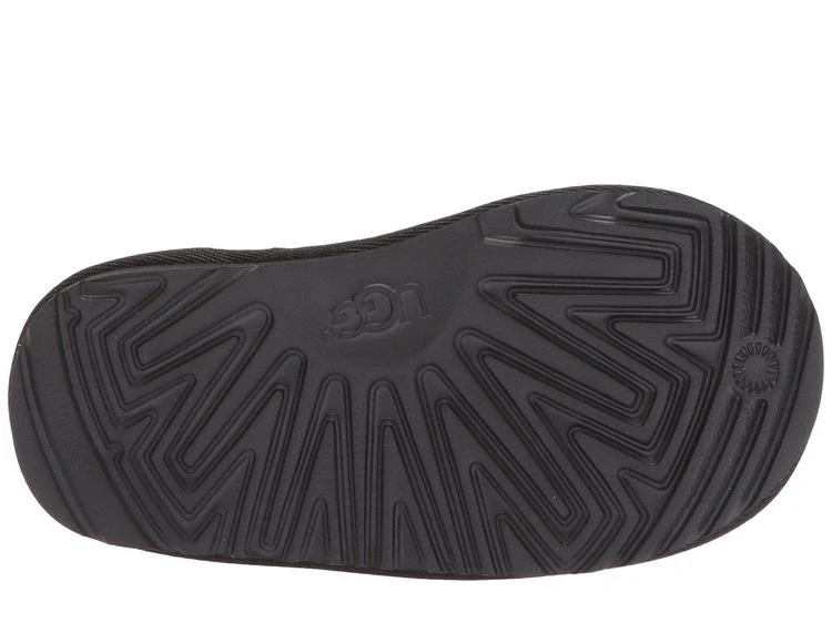 商品UGG|Classic Short II Petal (Toddler/Little Kid),价格¥852,第3张图片详细描述