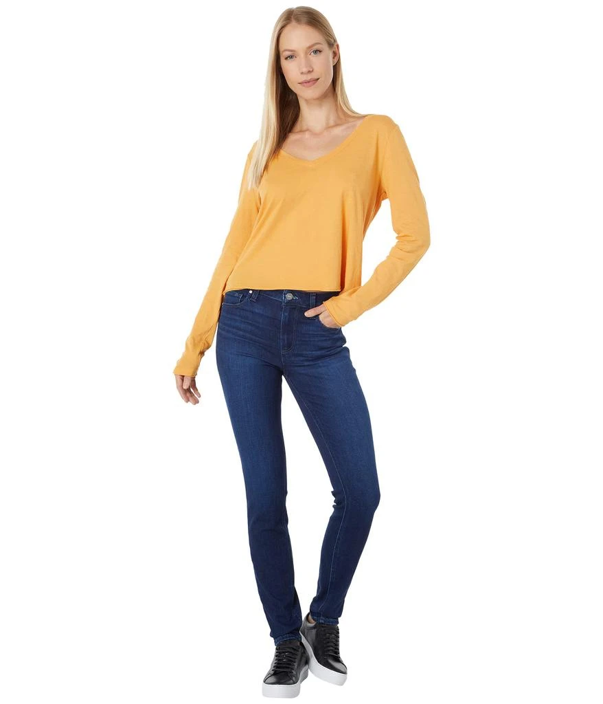 商品Paige|Hoxton Ultra Skinny in Model,价格¥671,第4张图片详细描述