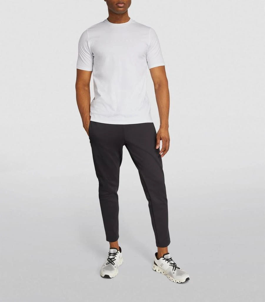 商品Castore|Water-Resistant Garcia T-Shirt,价格¥509,第2张图片详细描述