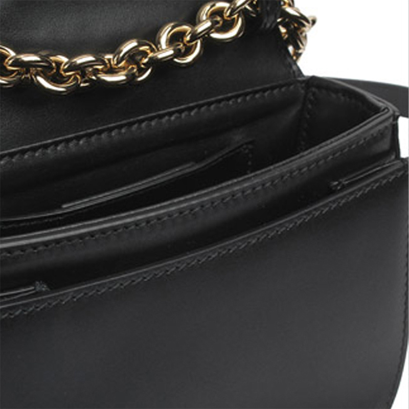 商品Salvatore Ferragamo|Salvatore Ferragamo 菲拉格慕 女士黑色徽标单肩包 21-H001-691241,价格¥4858,第1张图片
