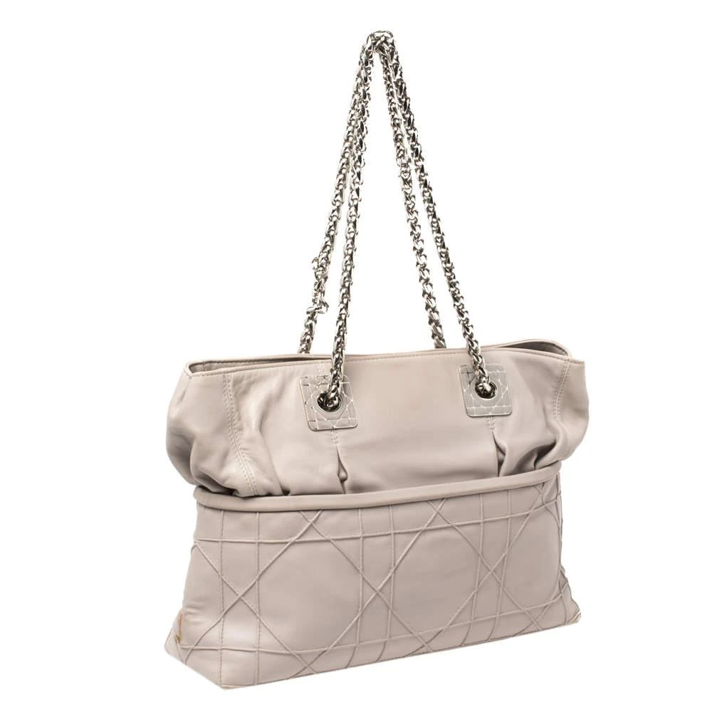 商品[二手商品] Dior|Dior Light Grey Cannage Leather Granville Chain Link Tote,价格¥2836,第3张图片详细描述