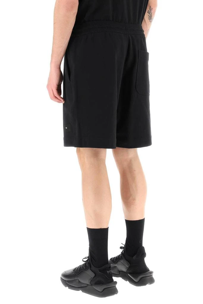 商品Y-3|CLASSIC LOGO BERMUDA SHORTS,价格¥535,第4张图片详细描述