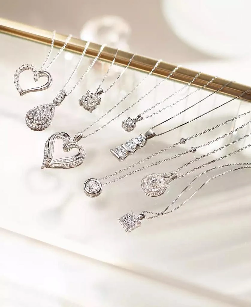 商品Macy's|Diamond Heart Pendant Necklace (1/2 ct. t.w.) in Sterling Silver, 16 inches + 2 inch extender,价格¥2739,第5张图片详细描述
