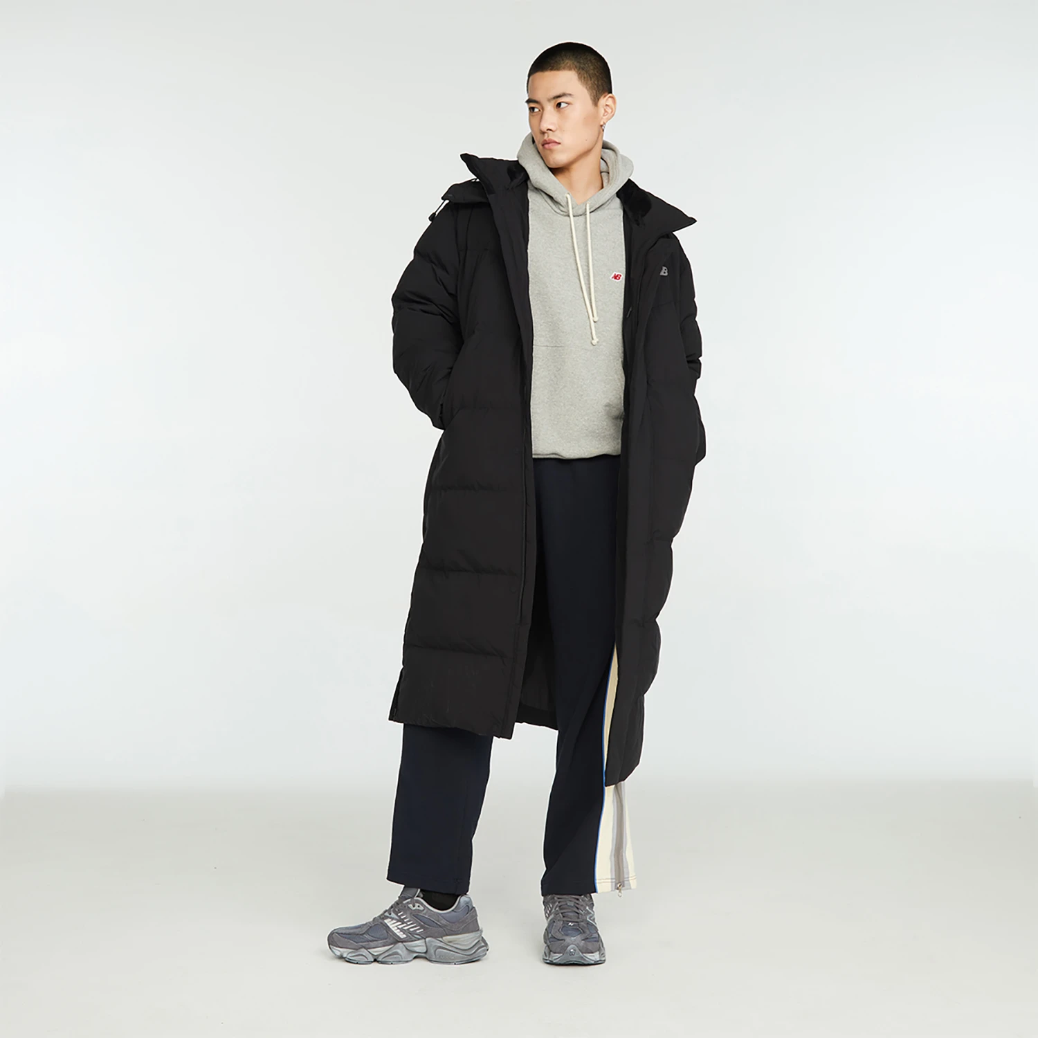 商品[国内直发] New Balance|NB 9060 舒适 复古 低帮 休闲跑步鞋 男女同款 深灰色,价格¥814,第11张图片详细描述