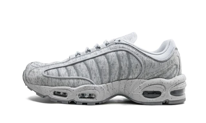 商品NIKE|Nike Air Max Tailwind 4 SP,价格¥1241,第1张图片