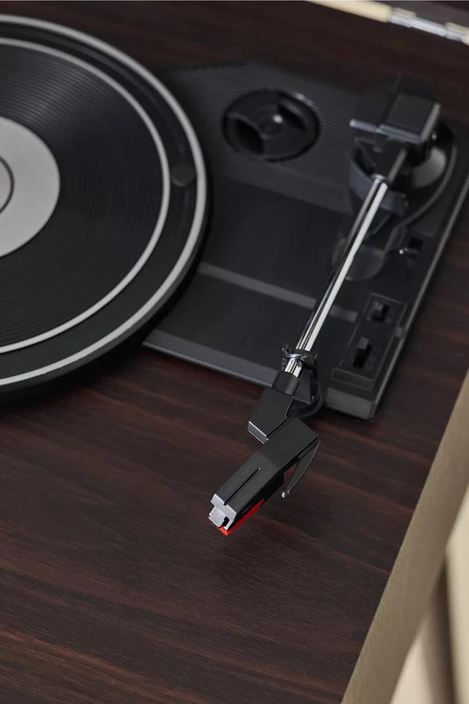 商品Urban Outfitters|Crosley Jasper Record Player,价格¥1172,第5张图片详细描述