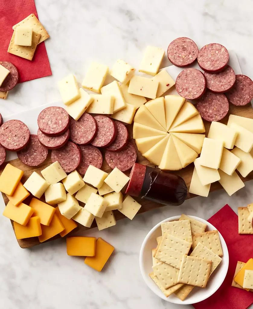 商品Hickory Farms|Hearty Selection Gift Box, 9 Piece,价格¥676,第3张图片详细描述