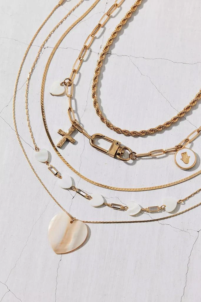 商品Urban Outfitters|Hearts & Charms 5-Piece Layering Necklace Set,价格¥111,第2张图片详细描述