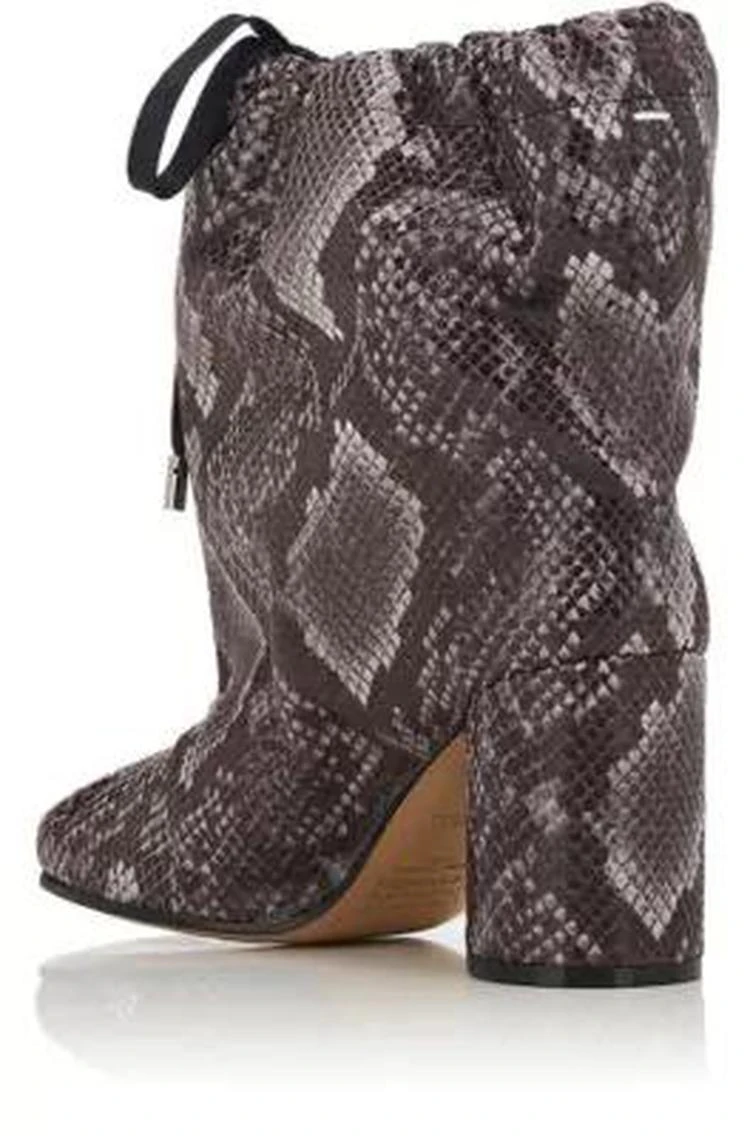 商品MAISON MARGIELA|Snakeskin-Stamped Velveteen Ankle Boots,价格¥3266,第3张图片详细描述