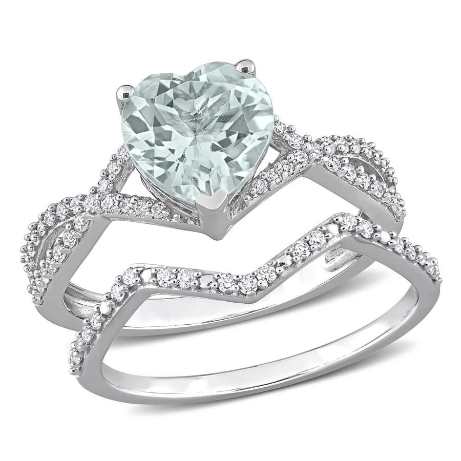 商品Amour|14k White Gold 1 1/2 CT TGW Heart Aquamarine and 1/3 CT TDW Diamond Bridal Ring Set,价格¥7029,第1张图片