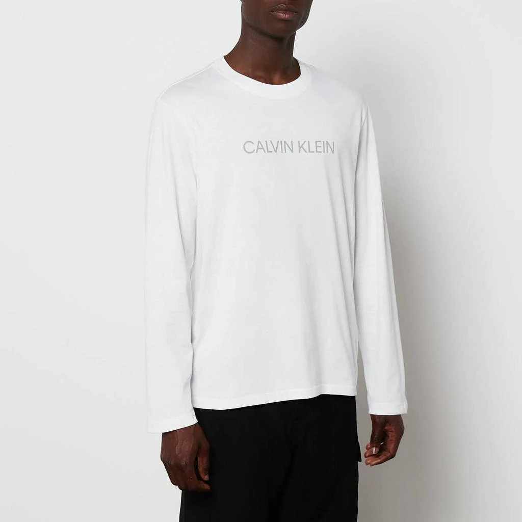 商品Calvin Klein|Calvin Klein Performance Men's Chest Logo Long Sleeve T-Shirt - Bright White,价格¥134,第1张图片