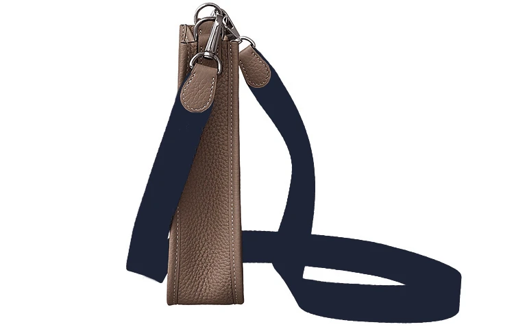 商品[国内直发] Hermes|爱马仕 Evelyne 16 伊芙琳银扣深蓝色肩带 Taurillon Clemence皮革 斜挎单肩包 迷你 女款 大象灰/靛蓝色,价格¥24786,第3张图片详细描述