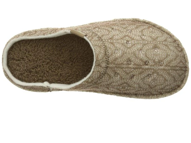 商品Crocs|Classic Cable Knit Slipper,价格¥224,第2张图片详细描述