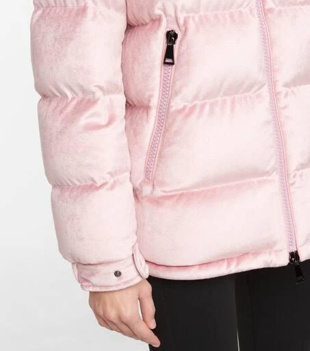 商品Moncler|Holostee quilted velvet jacket,价格¥15925,第5张图片详细描述