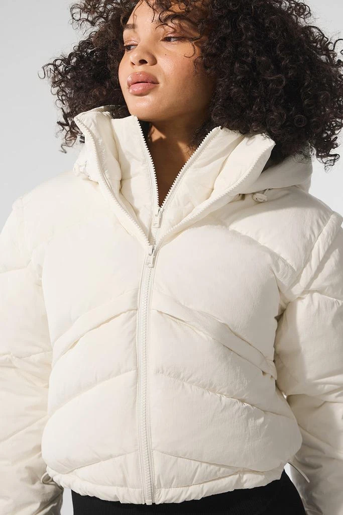 商品Alo|Glacier Puffer - Ivory,价格¥2189,第5张图片详细描述