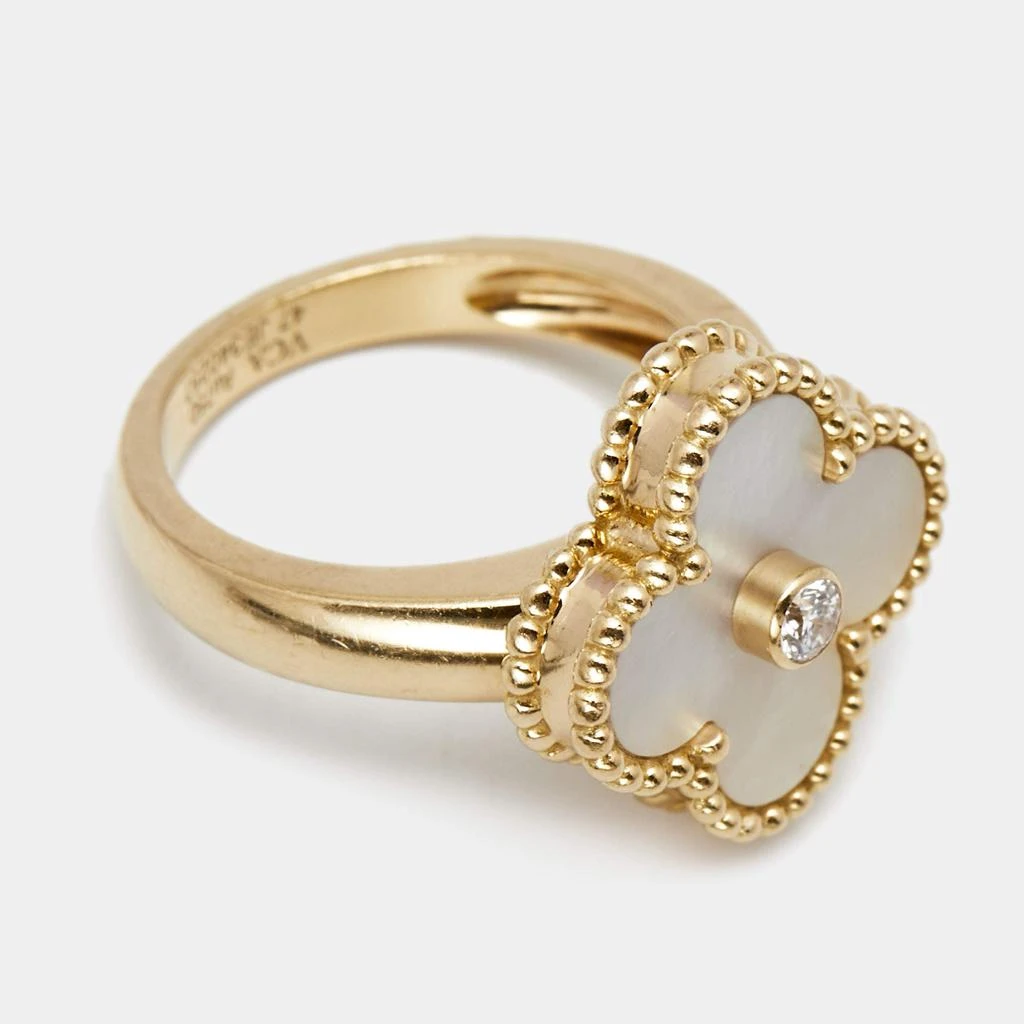 商品[二手商品] Van Cleef & Arpels|Van Cleef & Arpels Vintage Alhambra Mother of Pearl Diamond 18k Yellow Gold Ring Size 47,价格¥16096,第5张图片详细描述