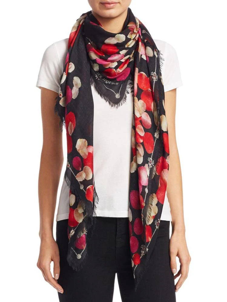 商品Alexander McQueen|Petal Skull Scarf,价格¥1916,第1张图片