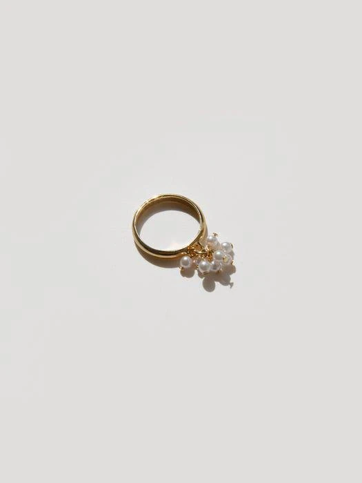 商品LINKY LABORATORY|Dandelion pearl Ring,价格¥433,第1张图片