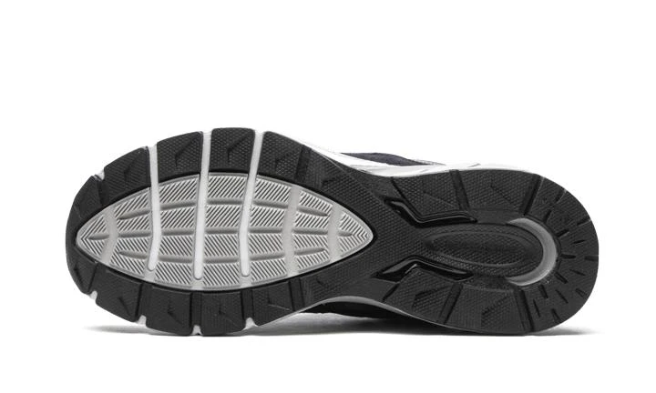 New Balance M990 商品