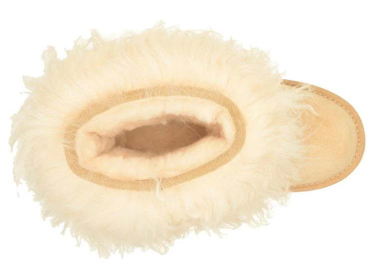 商品UGG|Classic Short II Fluff (Little Kid/Big Kid),价格¥1065,第2张图片详细描述