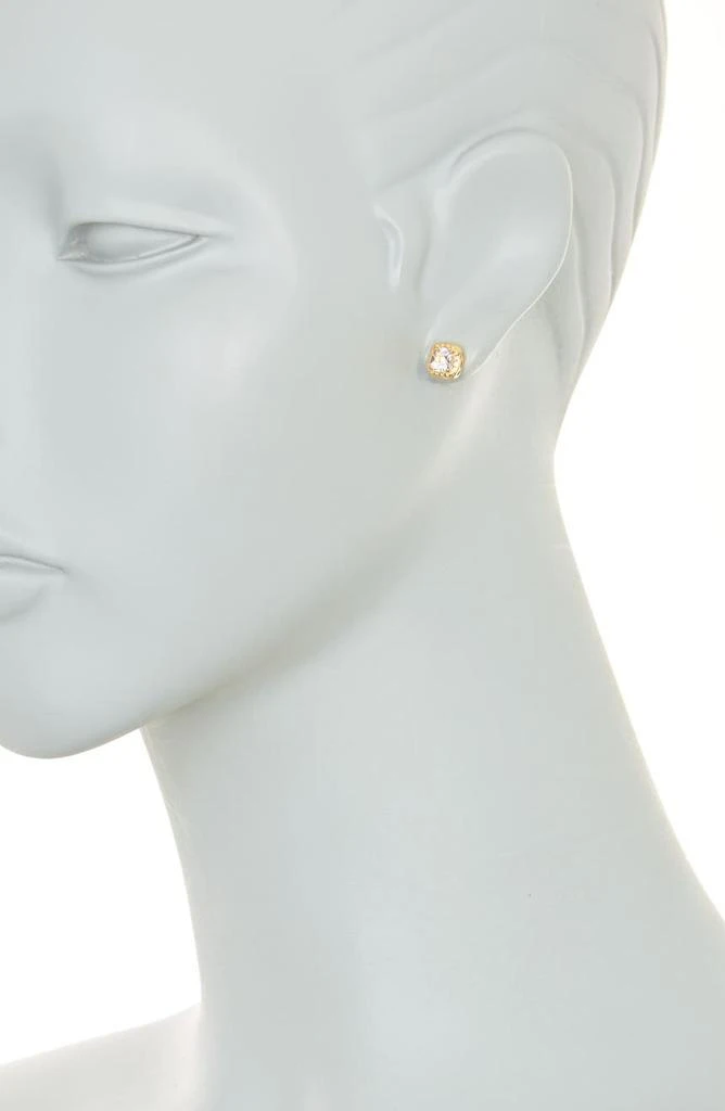 商品Savvy Cie Jewels|White Topaz Pendant Necklace & Stud Earrings Set,价格¥416,第2张图片详细描述