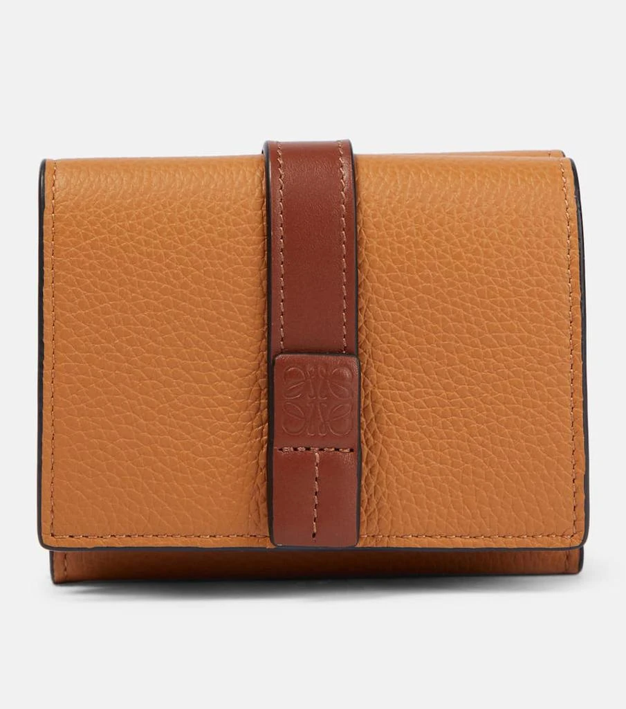 商品Loewe|Trifold leather wallet,价格¥4098,第1张图片