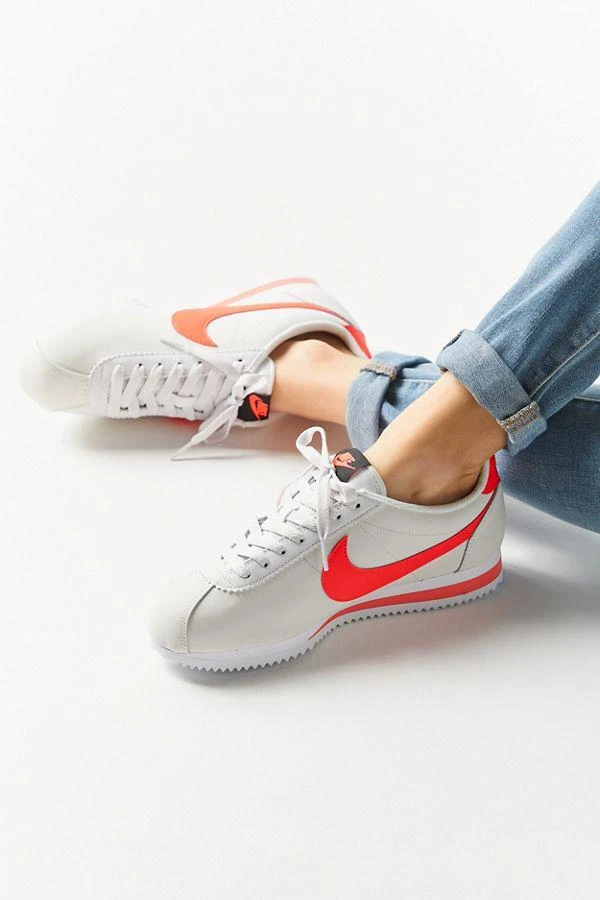 商品NIKE|Nike Classic Cortez Leather Sneaker,价格¥529,第2张图片详细描述